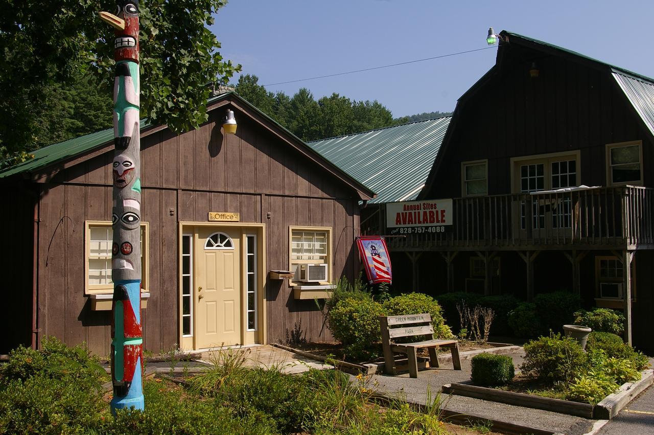 Green Mountain Park Lenoir Exteriör bild